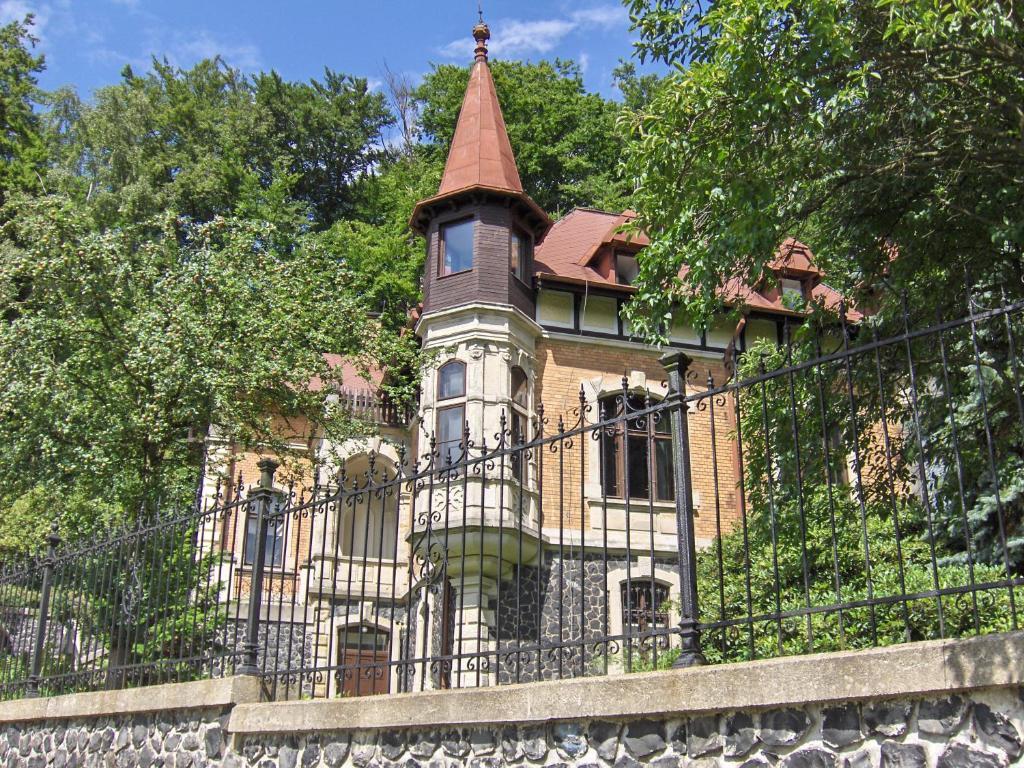 Romantic Chateau Krásná Lípa Екстериор снимка