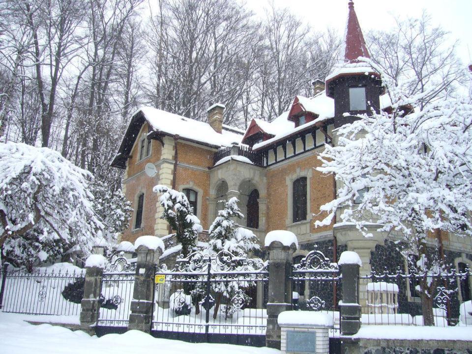 Romantic Chateau Krásná Lípa Екстериор снимка