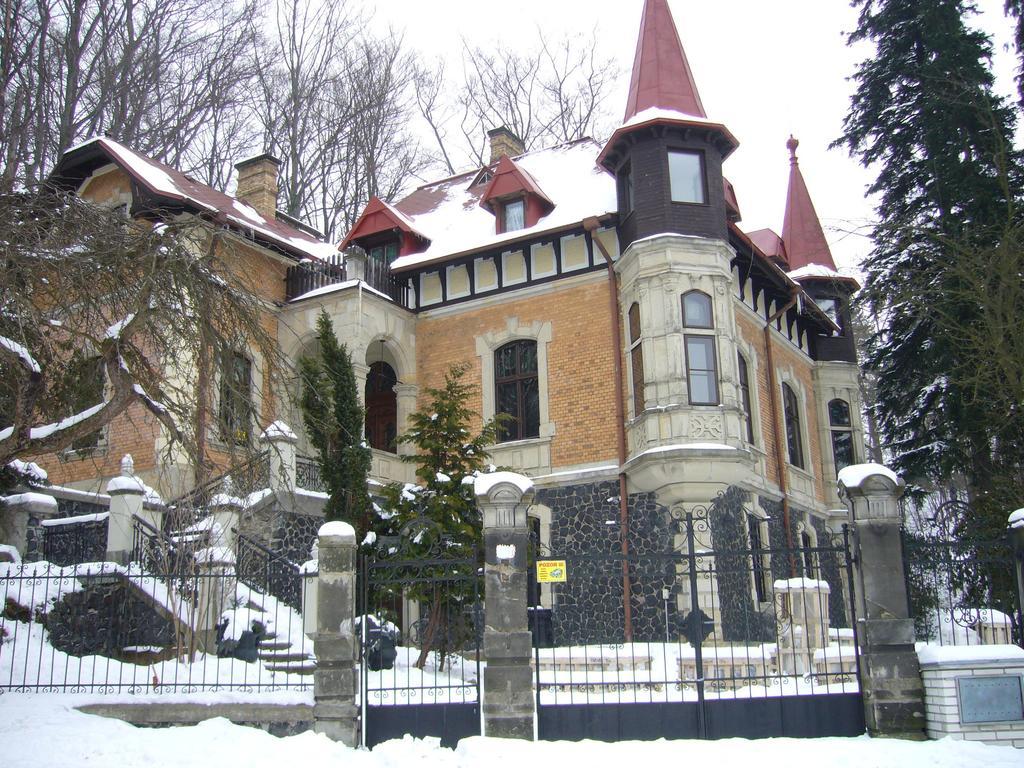 Romantic Chateau Krásná Lípa Екстериор снимка